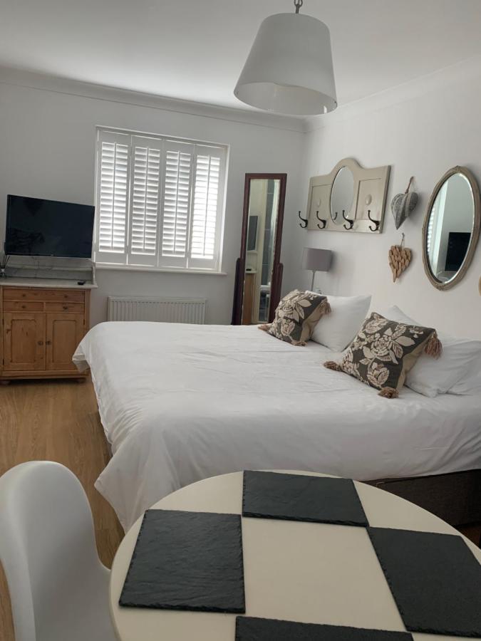 Harford En-Suite Rooms Lymington Esterno foto